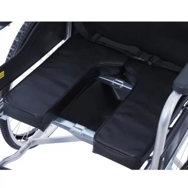 Кресло-коляска MET STADIK 200 WC, артикул 17316, с санитарным оснащением, сиденье из кожзама, ширина сиденья 42 см, колеса пневматические Кресло-коляска MET STADIK 200 WC, артикул 17316, с санитарным оснащением, сиденье из кожзама, ширина сиденья 42 см, колеса пневматические