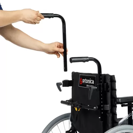 Кресло-коляска для детей с ДЦП Ortonica Puma 300 со столиком