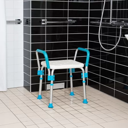 Табурет для ванны Ortonica Lux-585 с поручнями