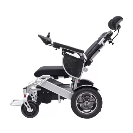 Кресло-коляска с электроприводом MET COMPACT PLUS, артикул 20699, ширина сиденья 45 см, колеса пневматические Кресло-коляска с электроприводом MET COMPACT PLUS, артикул 20699, ширина сиденья 45 см, колеса пневматические