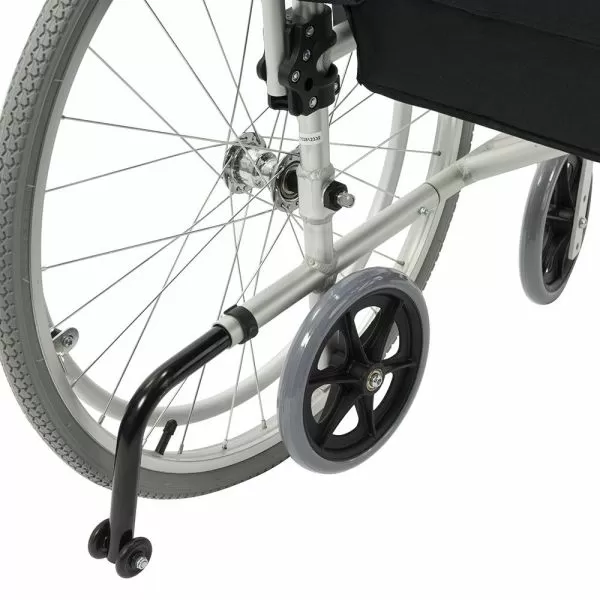 Кресло-коляска Barry A8, ширина сиденья 46см, колеса пневматические Кресло-коляска Barry A8, ширина сиденья 46см, колеса пневматические