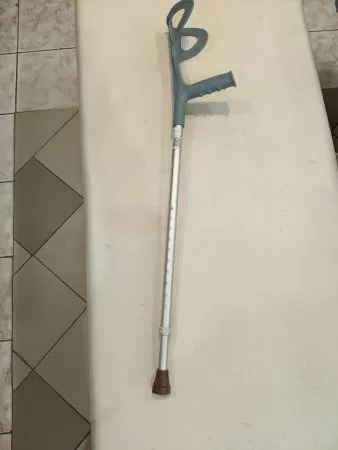 Костыль-канадка б/у, шт Костыль-канадка б/у, шт