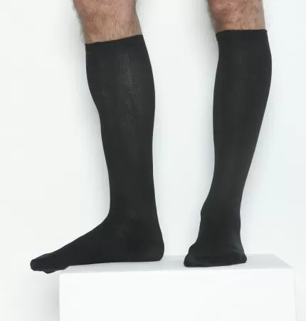 Гольфы компрессионные Ergoforma 313 мужские 1 класс компрессии с закрытым носком плотные черные 
