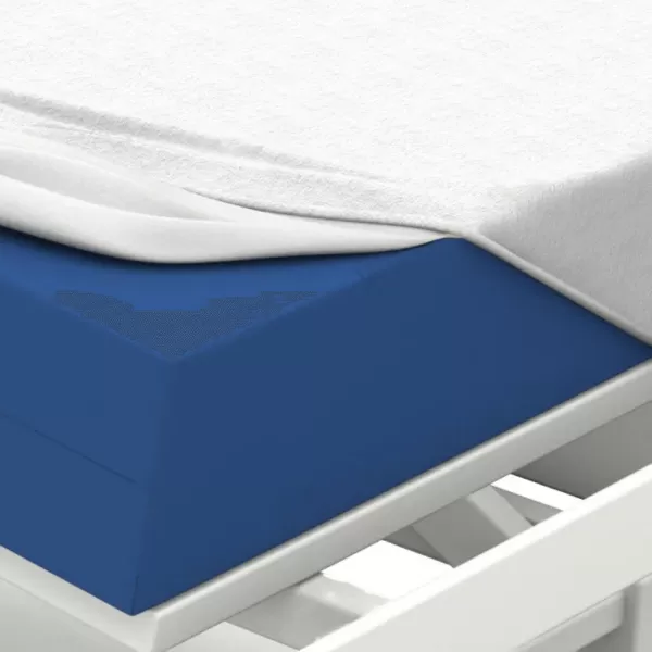 Простыня-наматрасник МЕТ, артикул 17119, из хлопкополиэфирного трикотажа с ПУ мембраной, размер 2000х900х80 мм Простыня-наматрасник МЕТ, артикул 17119, из хлопкополиэфирного трикотажа с ПУ мембраной, размер 2000х900х80 мм