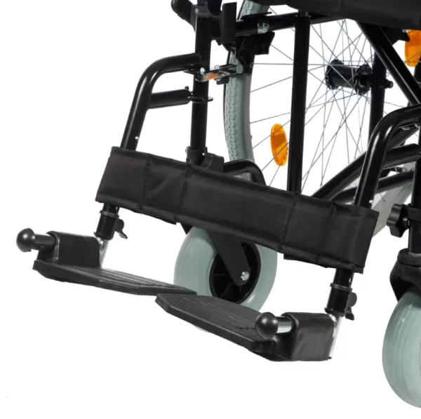 Кресло-коляска ORTONICA Base-400 (Base-140) Кресло-коляска ORTONICA Base-400 (Base-140)