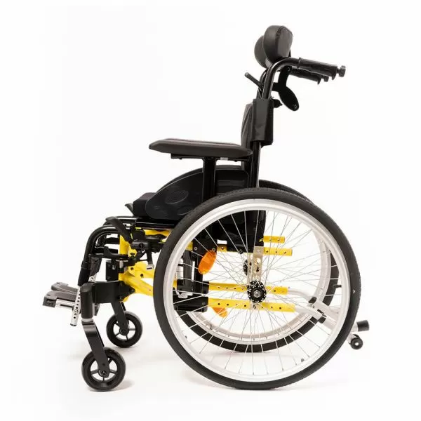 Кресло-коляска для детей и подростков Action 3 Junior Кресло-коляска для детей и подростков Action 3 Junior