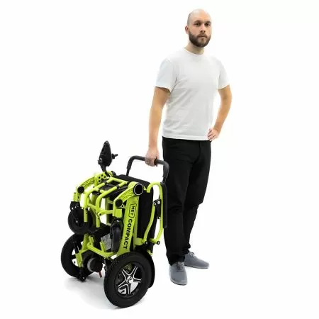 Кресло-коляска с электроприводом MET Compact 35 с алюминиевой рамой и двумя аккумуляторами Кресло-коляска с электроприводом MET Compact 35 с алюминиевой рамой и двумя аккумуляторами