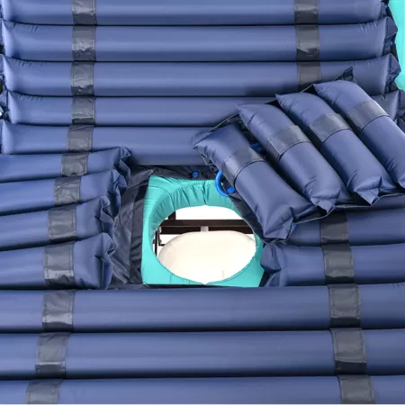 Матрас противопролежневый трубчатый MET AIR WC-200 с отверстием для туалета и секцией для кардиокресла Матрас противопролежневый трубчатый MET AIR WC-200 с отверстием для туалета и секцией для кардиокресла