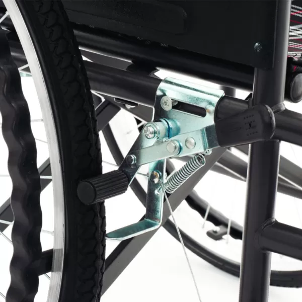 Кресло-коляска MET STADIK 300, артикул 20467, легкая, ширина сиденья 46 см, колеса пневматические Кресло-коляска MET STADIK 300, артикул 20467, легкая, ширина сиденья 46 см, колеса пневматические