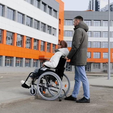 Кресло-коляска ORTONICA Base Lite 300