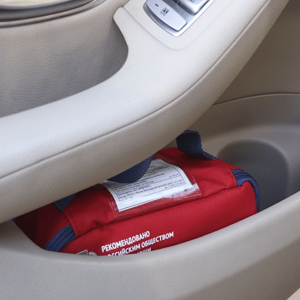 Аптечка для оказания первой помощи с применением медицинских изделий пострадавшим в дорожно-транспортных происшествиях автомобильная по приказу 260н МЕДПЛАНТ в сумке-чехле Волонтер-6, артикул 1662