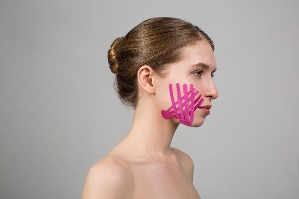 Кинезио тейп для лица хлопок BBalance BBTape 5см*5м (Face Tape) розовый