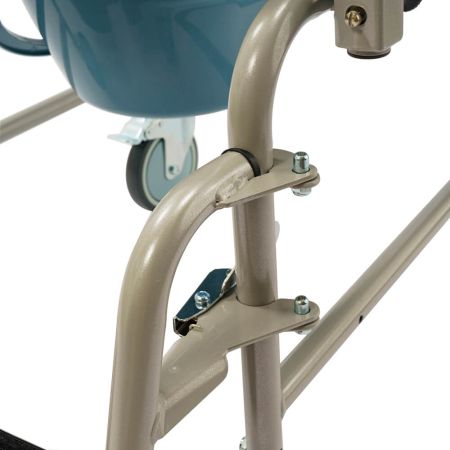 Кресло-каталка Barry V2P, ширина сиденья 44 см