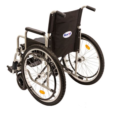 Кресло-коляска Barry D7, ширина сиденья 44 см, колеса пневматические