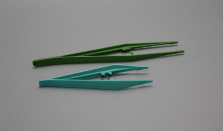 Пинцет одноразовый стерильный "Юникорнмед"