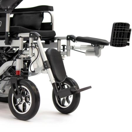 Кресло-коляска с электроприводом MET COMFORT AUTO, артикул 20700, ширина сиденья 45 см, колеса пневматические