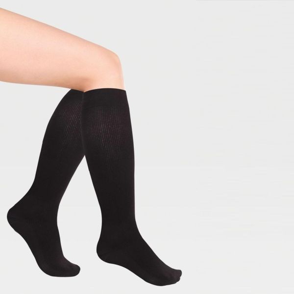 Гольфы компрессионные IDEALISTA ID-215 мужские 2 класс компрессии с закрытым носком цвет черный  Гольфы компрессионные IDEALISTA ID-215 мужские 2 класс компрессии с закрытым носком цвет черный