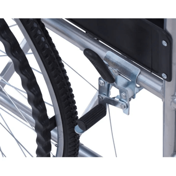 Кресло-коляска MET STADIK 200 WC, артикул 17316, с санитарным оснащением, сиденье из кожзама, ширина сиденья 42 см, колеса пневматические