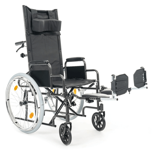 Кресло-коляска МЕТ PARTNER с регулировкой угла наклона спинки и подножек, ширина сиденья 45 см, колеса пневматические
