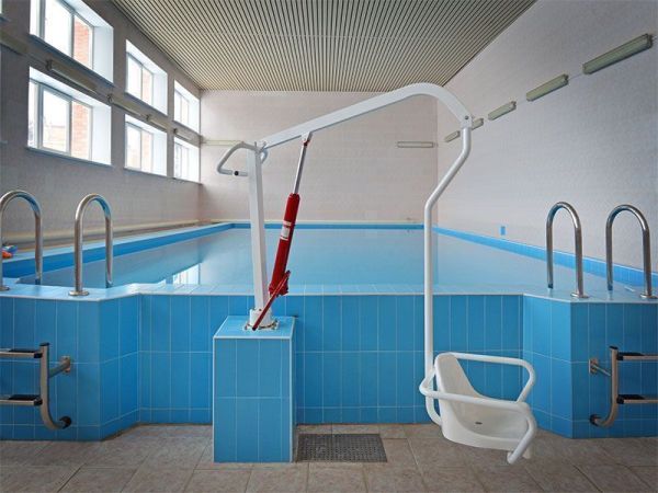 Подъемник для бассейна ИНВА Енисей ИПБ-170Г с гидравлическим приводом Подъемник для бассейна ИНВА Енисей ИПБ-170Г с гидравлическим приводом