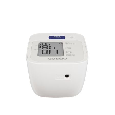 Тонометр автоматический на плечо OMRON M2 Comfort с манжетой 22-42 см и адаптером (HEM-7123-ALRU)