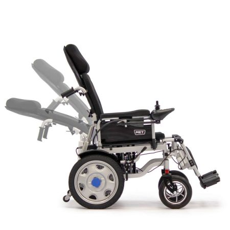 Кресло-коляска с электроприводом MET COMFORT AUTO, артикул 20700, ширина сиденья 45 см, колеса пневматические