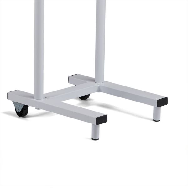 Подставка Армед СПР-3 передвижная для облучателей с 3, 5 лампами Подставка Армед СПР-3 передвижная для облучателей с 3, 5 лампами